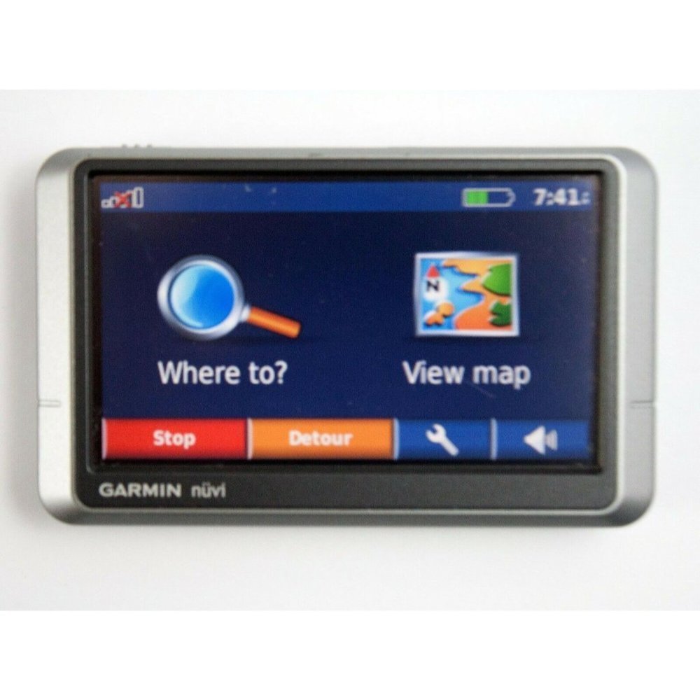 Garmin‎ nuvi 200W 4.3” Portable GPS Navigator Touch Screen Bundle